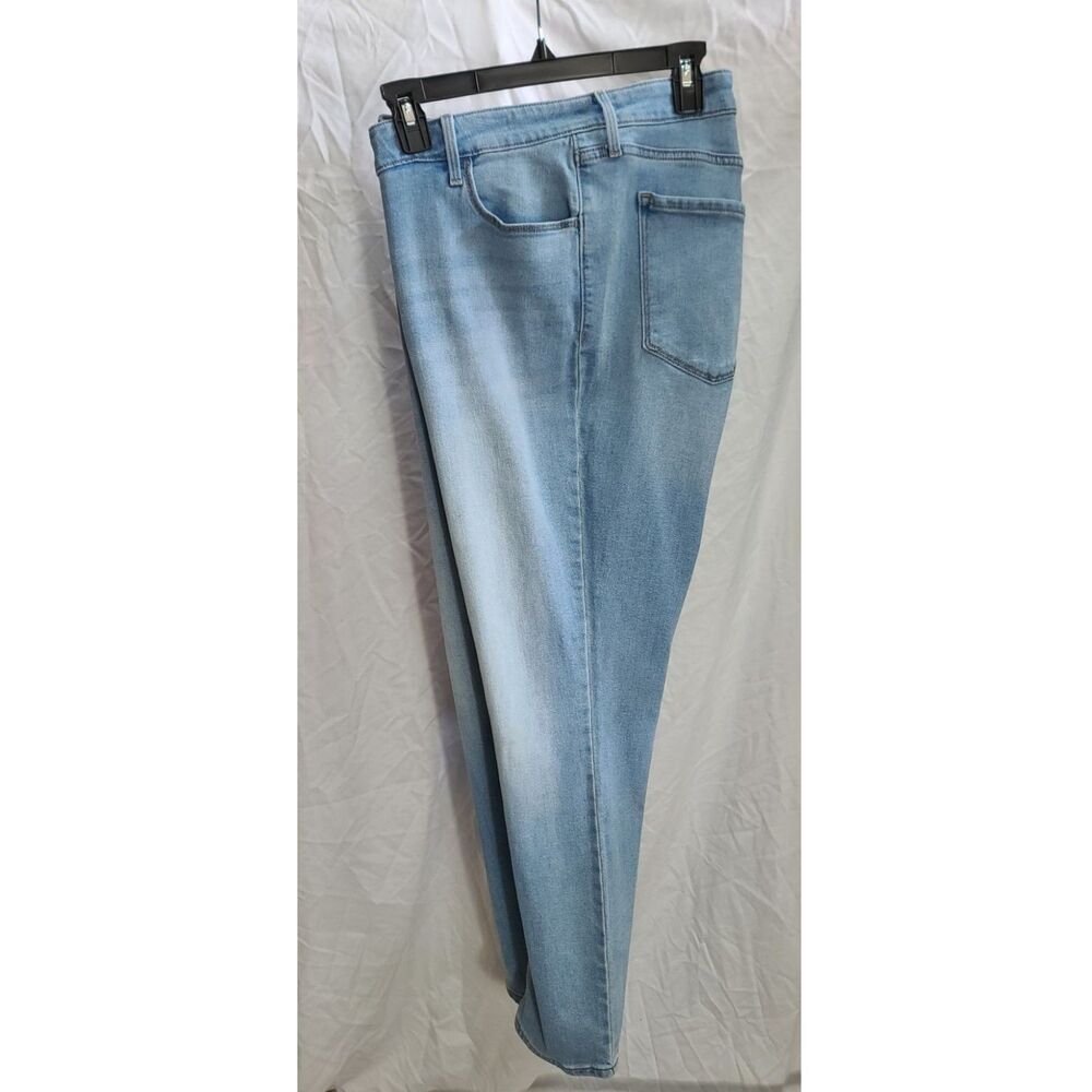 Old Navy size 18 short women's High Rise WOW Super Skinny jeans light wash